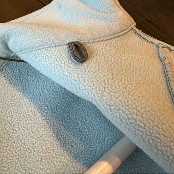 The North Face Fleece Water Resistant Jacket - Picture 13 of 13